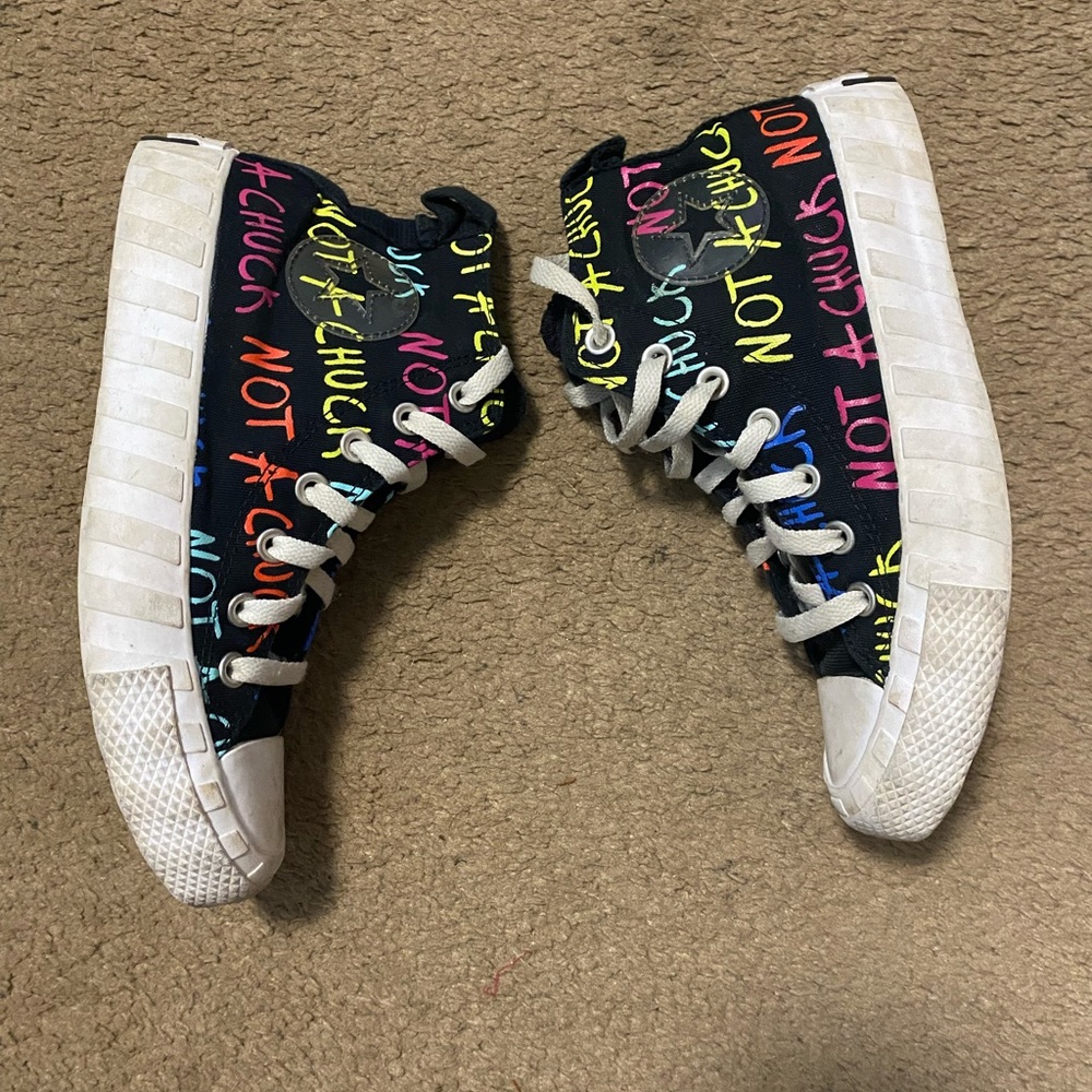 High-top UNT1TL3D-Not A Chuck Converse